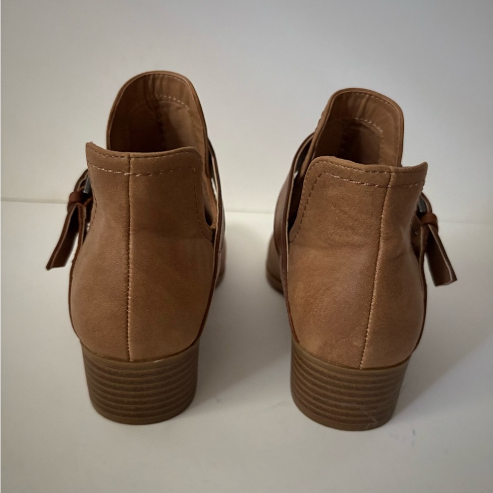 Wonderly Brown/Tan Suede Ankle Booties - Picture 7 of 11